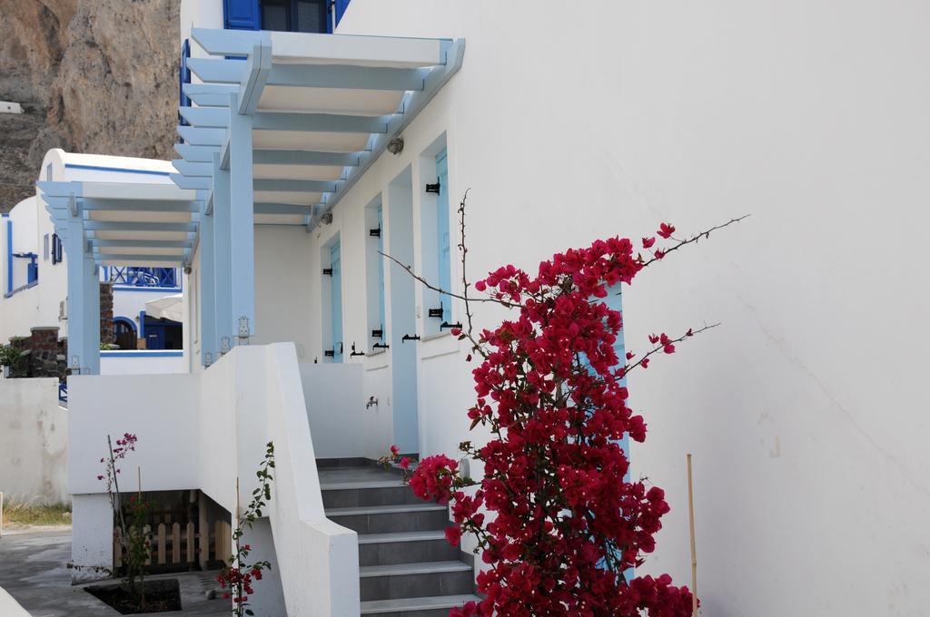 Adelphi Apartments Perissa  Buitenkant foto